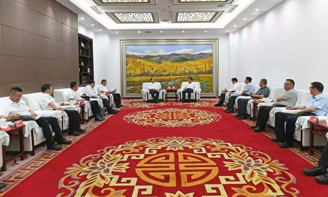 贺伟华张鸿福会见中铁投资集团党委书记、董事长王国明相关图片